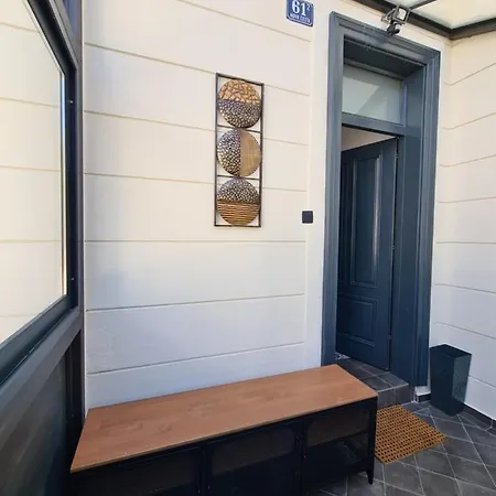 Casa Nova Deluxe Apartment *